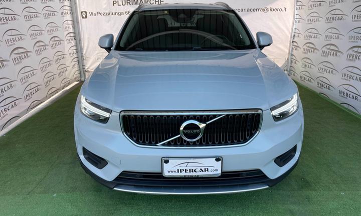 Volvo XC40 D3 AWD Geartronic Momentum (IMMATRICOLA