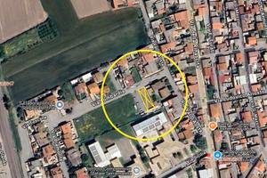 Lotto edificabile adiacente centro paese