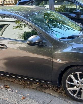 Mazda3 2° serie 1.6 cc , 115cv , 2013  Diesel