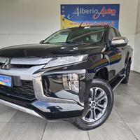 MITSUBISHI L200 2.3 D Club Cab 4x4 Super Select