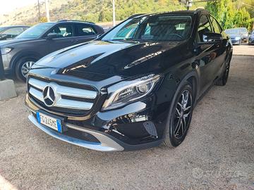 Mercedes-benz GLA 220 d Automatic 4Matic Premium