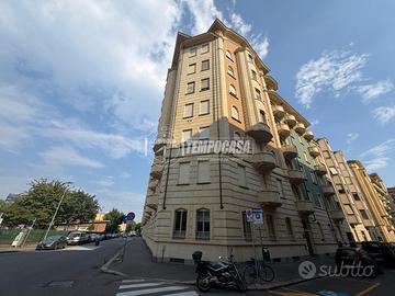 Appartamento a Torino Via rosta 3 locali