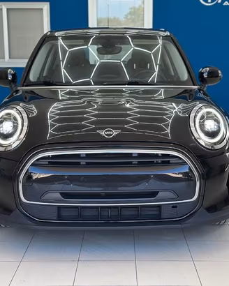 MINI Cooper 1.5 One Business 5 porte