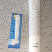 Spazzolino elettrico Braun Oralb 