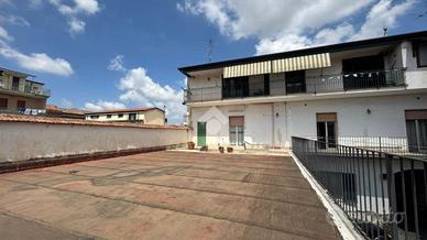 3 LOCALI A FRATTAMAGGIORE