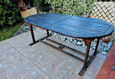 Tavolo da giardino
