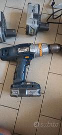 TRAPANO A PERCUSSIONE A BATTERIA AVVITATORE RYOBI