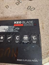 Pedalini look carbonio