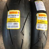 Gomme moto in mescola nuove e usate