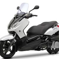 Pezzi ricambio Yamaha X Max prima serie