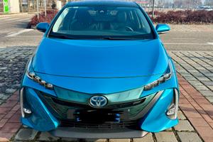 TOYOTA PRIUS PLUG IN