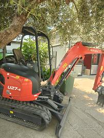 Kubota U27-4