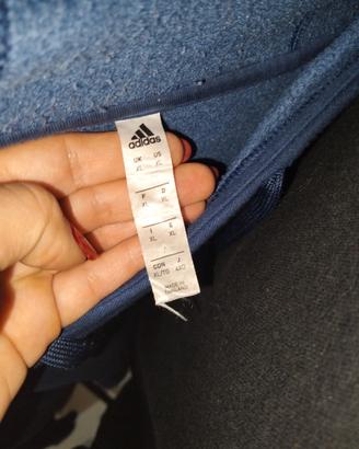 felpa Adidas 