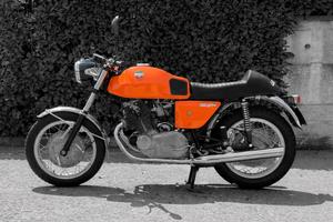 LAVERDA 750 SF del 1971 originale