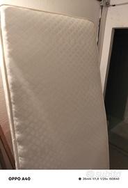 materasso singolo con rete con doghe