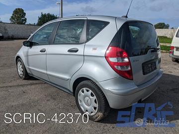 MERCEDES-BENZ CLASSE A W169 A 150 95CV /Ricambi