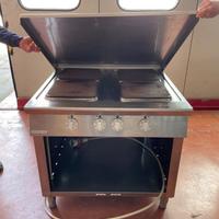 CUCINA ELETTRICA 4 PIASTRE SU ARMADIO APERTO