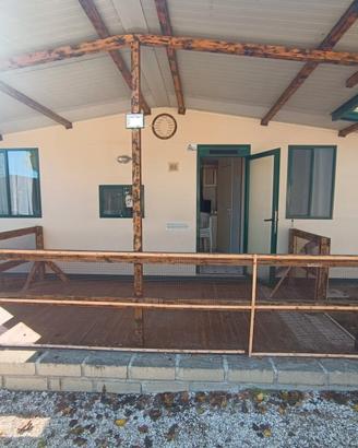 Casa Mobile Shelbox Garda 8x3 mt su ruota