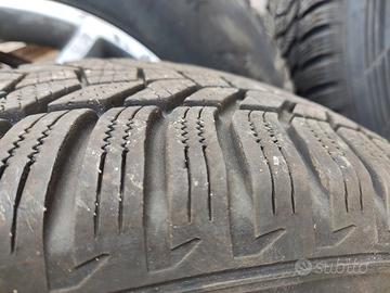 Gomme Invernali 225/65 R17 102H