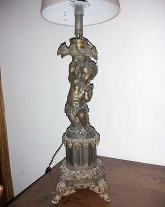 Lampada in bronzo antica