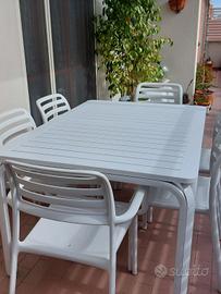 Set pranzo tavolo e sedie