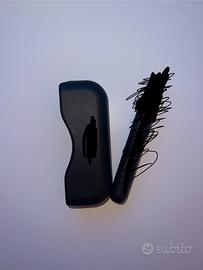 powerbank elettronico con scatola e accessori