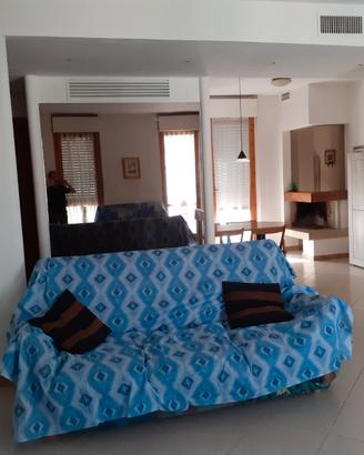 Divani  2 e 3 posti