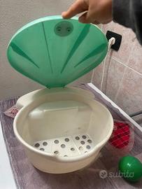 Contenitore vasca bagno con coperchio e fondo fora