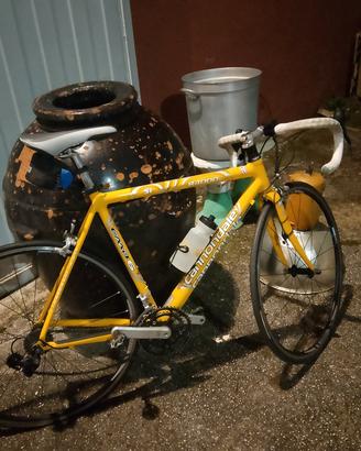 bici cannondale anni 2000