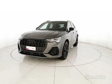 Audi Q3 45 1.4 tfsi e Identity Black s-tronic