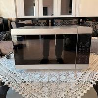forno a microonde Sharp da 25 litri