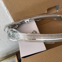 Frecce originali specchietti golf 7 nuove