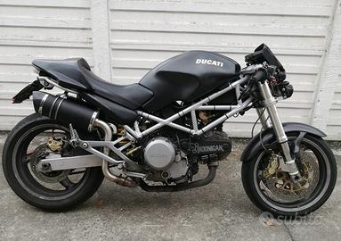 Special Titanium Black Alto Ducati Monster