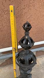 Alari in ghisa da camino grande