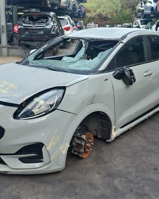 FORD PUMA 2024 SOLO PER RICAMBI
