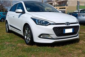 HYUNDAI I20 1.1 Crdi 5p 75 Cv Full - GARANZIA