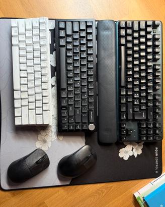 Tastiere-mouse-cuffie gaming