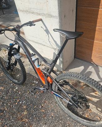 bicicletta enduro taglia L lapierre zesty 