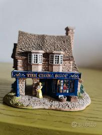 Lilliput Lane - "The China Shop" (Village Shops)