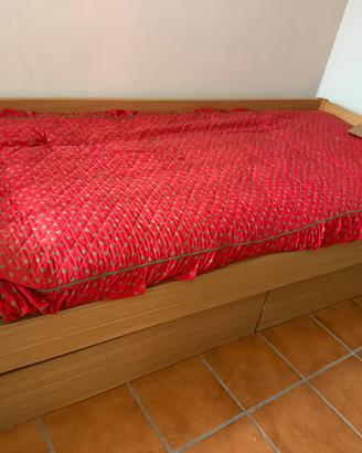 Letto con cassetti