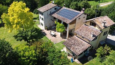 Rif. 5040 Casolare ristrutturato a Roncolo