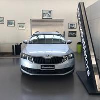 SKODA Octavia 1.6TDI WAGON EXECUTIVE - NEOPATENT