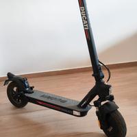 Monopattino elettrico Ducati