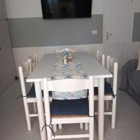 Tavolo da cucina allungabile bianco con sedie