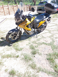 Moto Honda Transalp 700