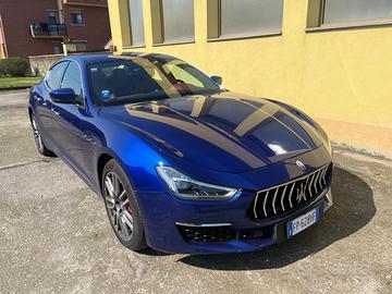 Maserati Ghibli Ghibli III 2013 3.0 V6 ds 250cv