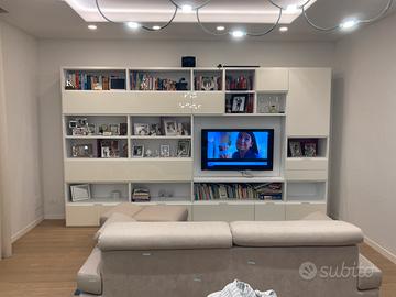 Parete Atteezzata Mercantini 380x227x40