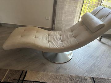 Chaise longue