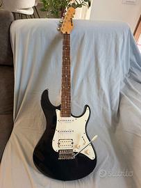 Chitarra Elettrica Yamaha EG112 - Usata Come Nuova