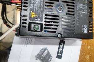 Carica batterie camper